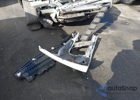 2019 Toyota Corolla Le z USA, uszkodzony, nr VIN 2T1BURHEXKC235919